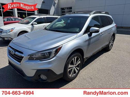 Ice Silver Metallic 2018 Subaru Outback 3.6R Limited