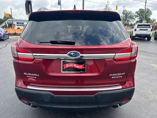 Crimson Red Pearl 2022 Subaru Ascent Limited 7-Passenger
