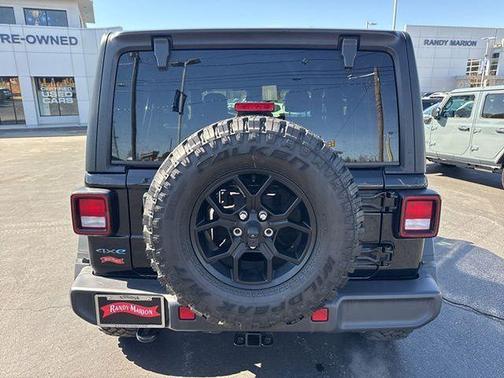 2025 Jeep Wrangler 4xe Sport