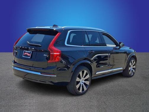 Onyx Black Metallic 2023 Volvo XC90 B6 Ultimate 7-Seater