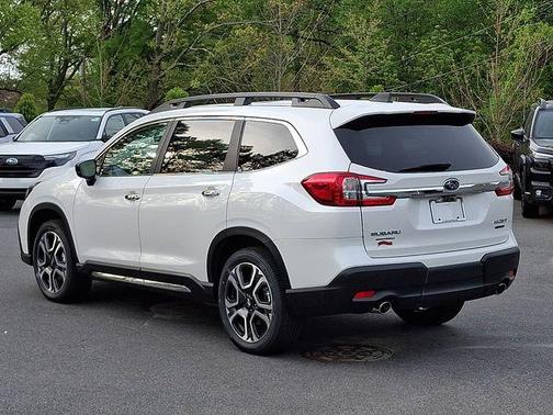 Crystal White Pearl 2026 Subaru Ascent Touring