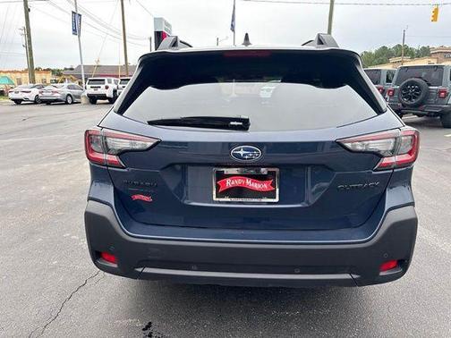 Cosmic Blue Pearl 2025 Subaru Outback Onyx Edition