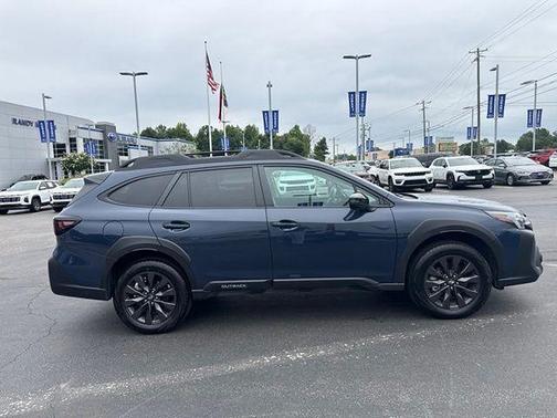 Cosmic Blue Pearl 2025 Subaru Outback Onyx Edition