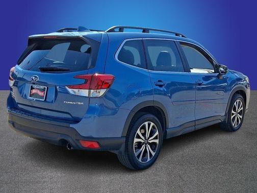 Horizon Blue Pearl 2022 Subaru Forester Limited