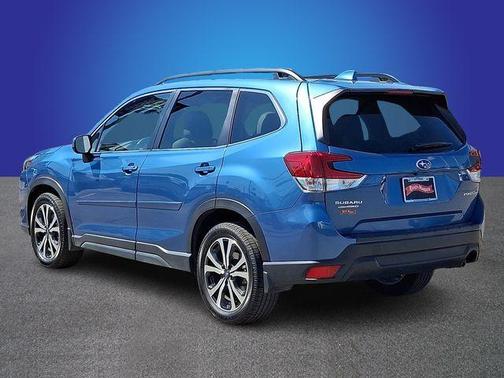 Horizon Blue Pearl 2022 Subaru Forester Limited
