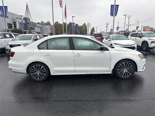 2016 Volkswagen Jetta 1.8T Sport