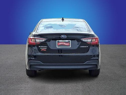 Crystal Black Silica 2025 Subaru Legacy Premium