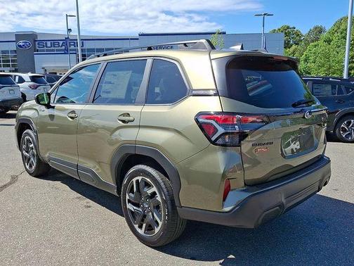 Autumn Green Metallic 2026 Subaru Forester Premium