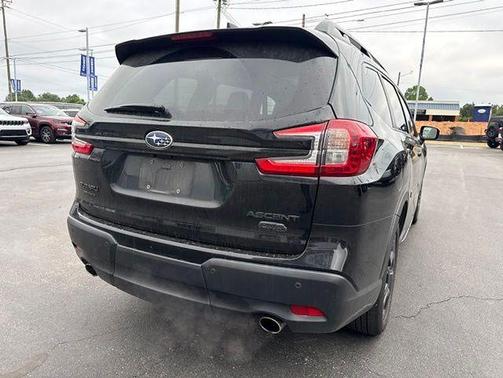 Crystal Black Silica 2023 Subaru Ascent Onyx Edition