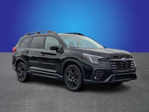 Crystal Black Silica 2023 Subaru Ascent Onyx Edition
