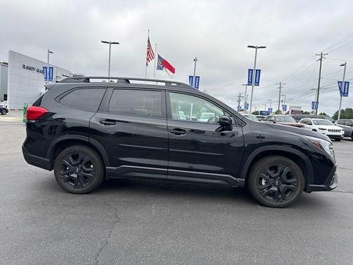Crystal Black Silica 2023 Subaru Ascent Onyx Edition