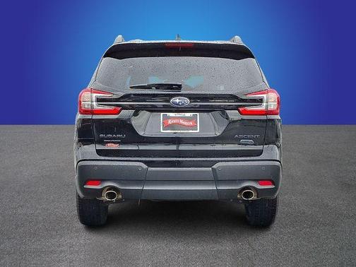 Crystal Black Silica 2023 Subaru Ascent Onyx Edition