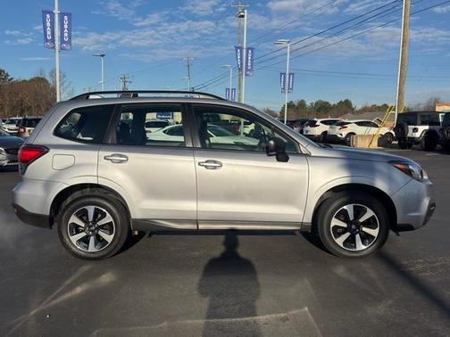 2017 Subaru Forester 2.5i