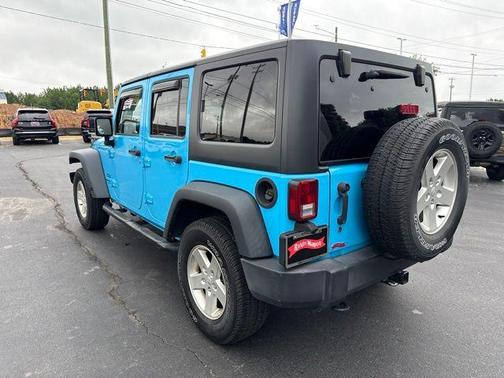 Clearcoat 2017 Jeep Wrangler Unlimited Sport