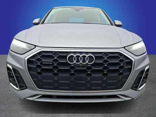 2024 Audi Q5 45 S line quattro Premium