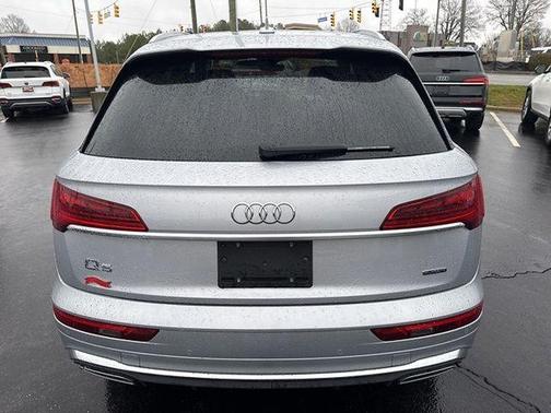 2024 Audi Q5 45 S line quattro Premium