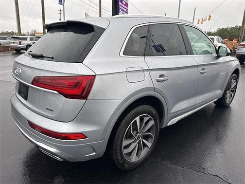 2024 Audi Q5 45 S line quattro Premium