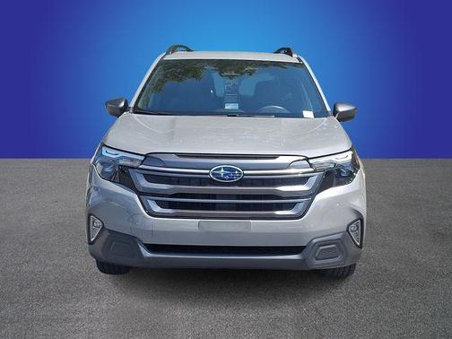 Crystal White Pearl 2025 Subaru Forester Premium