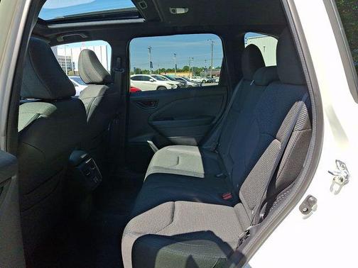 Crystal White Pearl 2026 Subaru Forester Premium