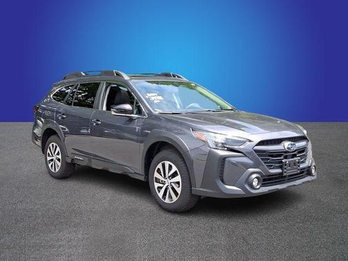 Magnetite Gray Metallic 2025 Subaru Outback Premium