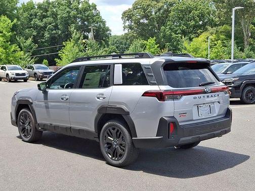 Ice Silver Metallic 2026 Subaru Outback Limited XT