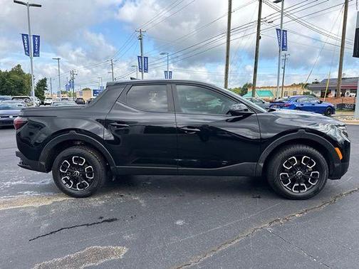 Phantom Black 2023 Hyundai SANTA CRUZ SEL