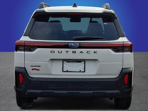 Crystal White Pearl 2026 Subaru Outback Touring XT