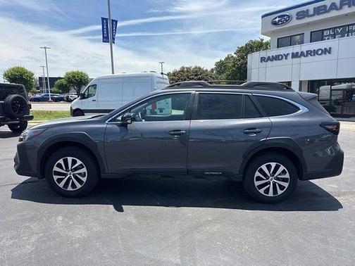 Magnetite Gray Metallic 2025 Subaru Outback Premium