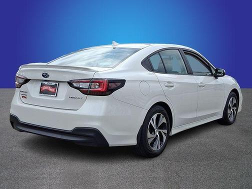 Crystal White Pearl 2025 Subaru Legacy Premium