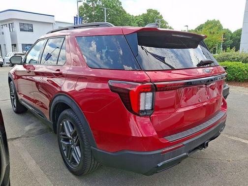 Red Metallic 2025 Ford Explorer ST-Line