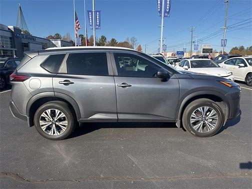 2022 Nissan Rogue SV