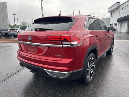 Aurora Red Metallic 2020 Volkswagen Atlas Cross Sport 3.6L V6 SEL Premium