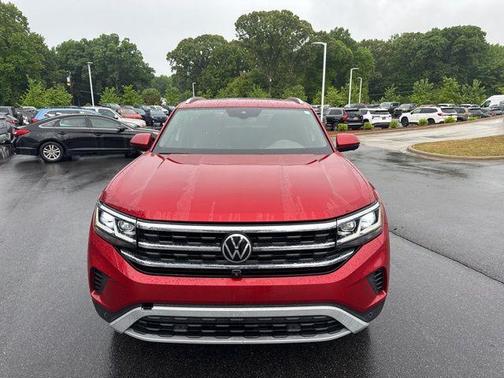 Aurora Red Metallic 2020 Volkswagen Atlas Cross Sport 3.6L V6 SEL Premium