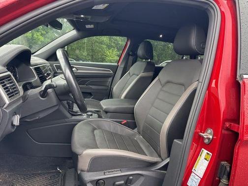 Aurora Red Metallic 2020 Volkswagen Atlas Cross Sport 3.6L V6 SEL Premium