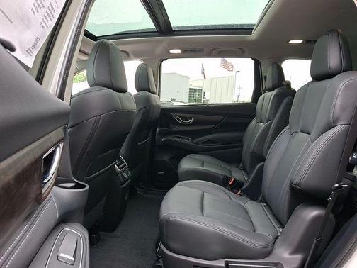 Crystal White Pearl 2026 Subaru Ascent Touring