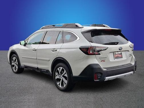 Crystal White Pearl 2020 Subaru Outback Touring XT