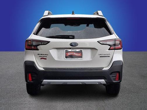Crystal White Pearl 2020 Subaru Outback Touring XT