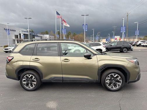 2025 Subaru Forester Premium