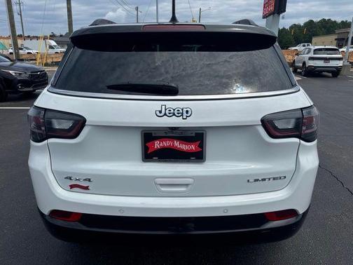 Bright White Clearcoat 2025 Jeep Compass Limited
