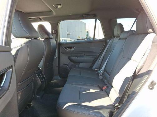 Crystal White Pearl 2026 Subaru Outback Touring XT