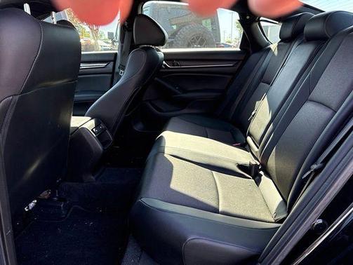 Crystal Black Pearl 2021 Honda Accord Sport 1.5T