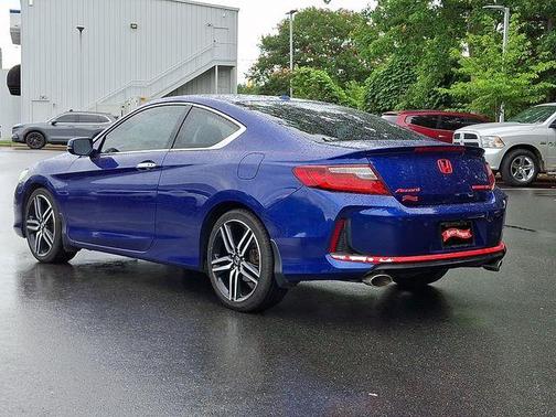 Still Night Pearl 2017 Honda Accord Touring
