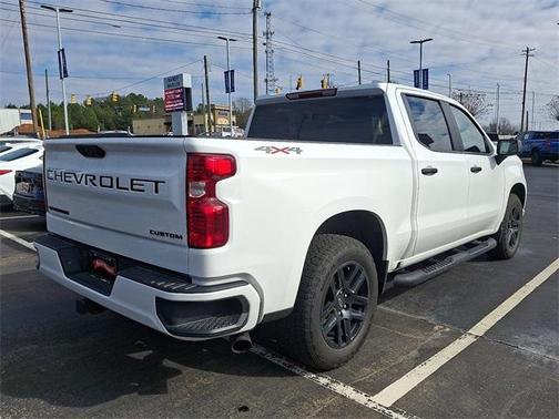2025 Chevrolet Silverado 1500 Custom