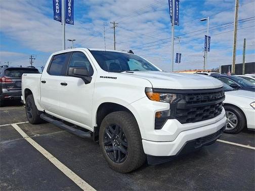 2025 Chevrolet Silverado 1500 Custom