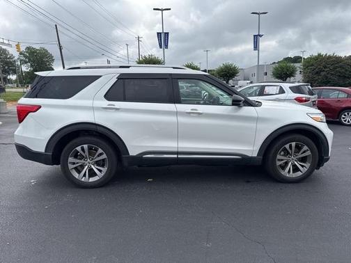 2020 Ford Explorer Platinum