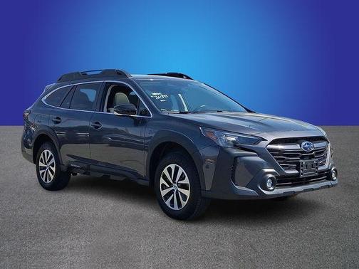 Magnetite Gray Metallic 2025 Subaru Outback Premium