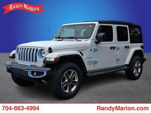 Bright White Clearcoat 2020 Jeep Wrangler Unlimited Sahara