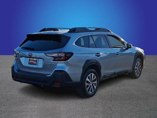 Ice Silver Metallic 2025 Subaru Outback Premium