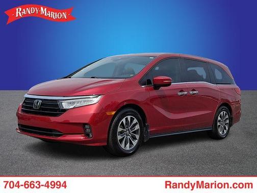 Radiant Red Metallic II 2023 Honda Odyssey EX-L
