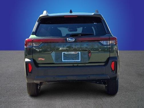 Deep Emerald Green 2026 Subaru Outback Limited